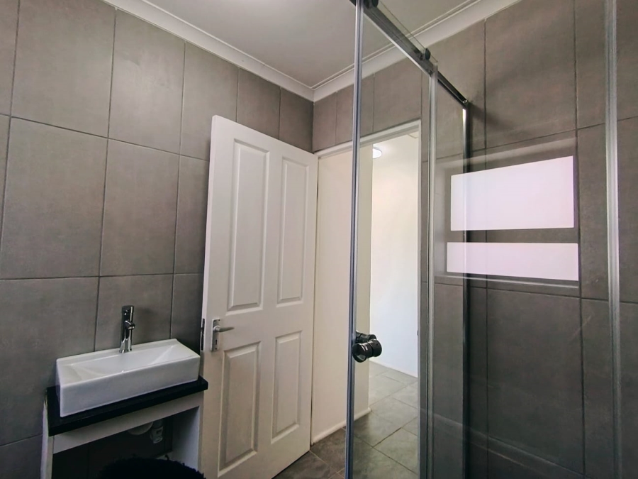 3 Bedroom Property for Sale in Heiderand Western Cape